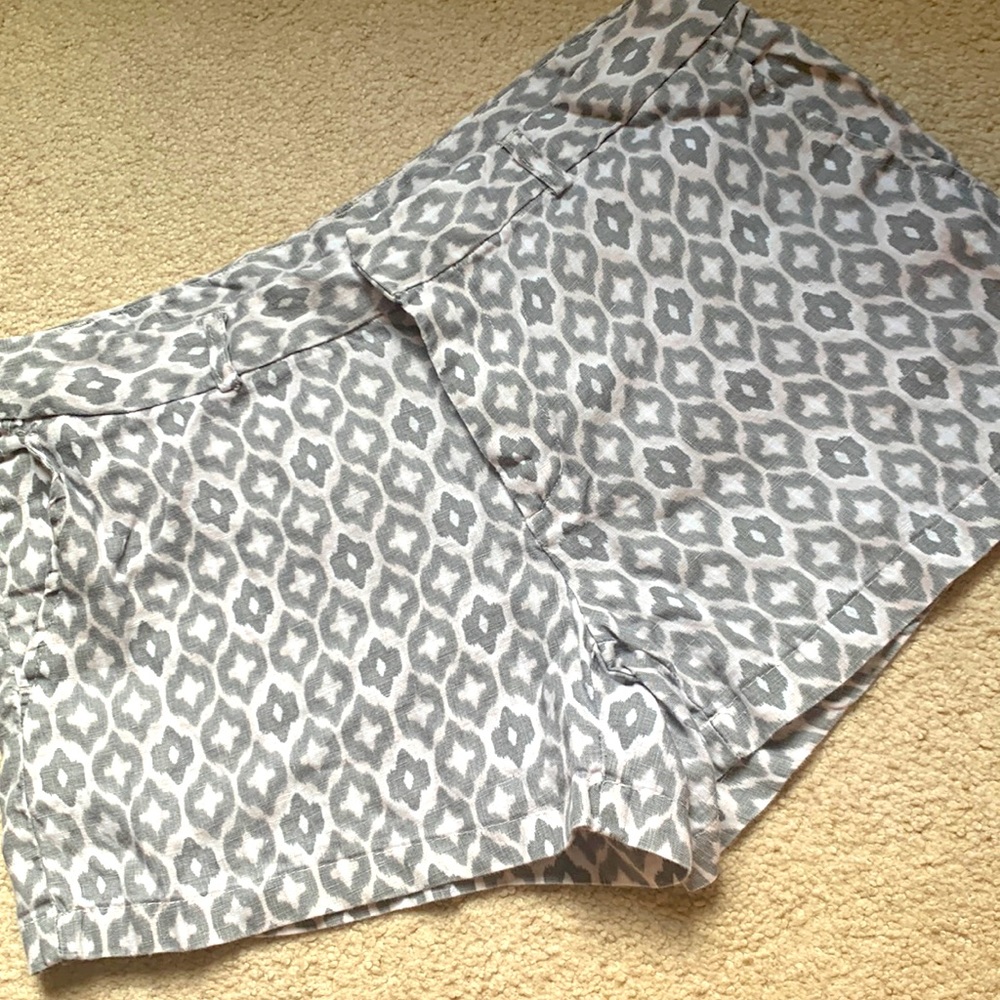 Linen shorts